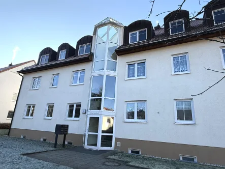 Wohnhaus - Wohnung mieten in Jena - Charmante Maisonettewohnung mit Terrasse und Garten – Viel Platz zum Wohlfühlen!