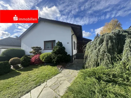  - Haus kaufen in Stadtallendorf - Schöner Wohnen mit dem schönsten Garten.