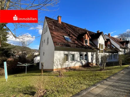 Aussenansicht - Wohnung kaufen in Marburg - Attraktive  Wohnung mit viel Tageslicht, Terrasse eigenem Gartenanteil und Fernblick!