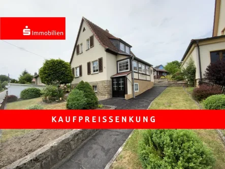 Herzlich Willkommen in Bad Berka! - Haus kaufen in Bad Berka - Im Zentrum von Bad Berka!Tolles Einfamilienhaus mit großem Garten!