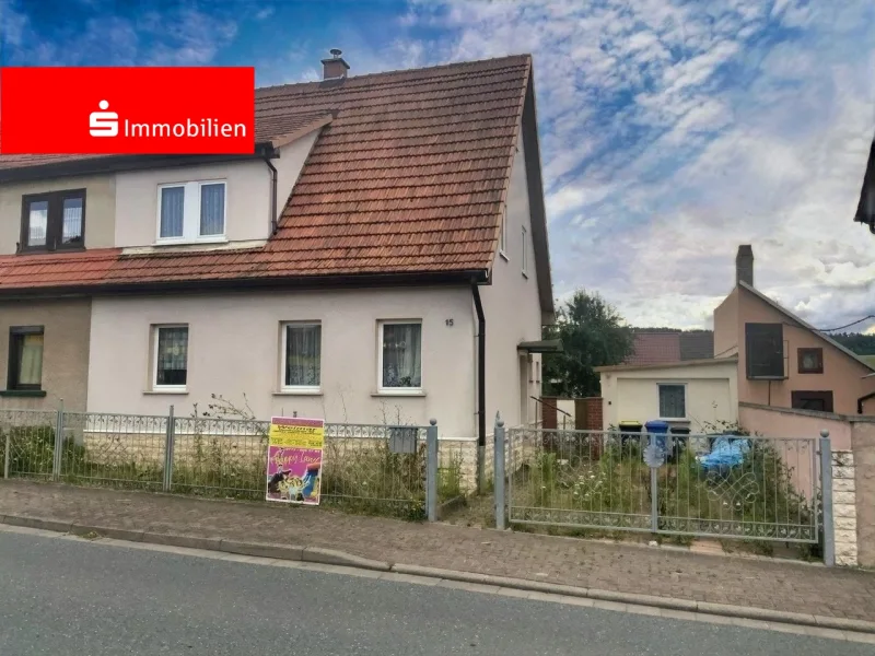  - Haus kaufen in Blankenhain - Häuschen mit großem Grundstück mitten in Blankenhain