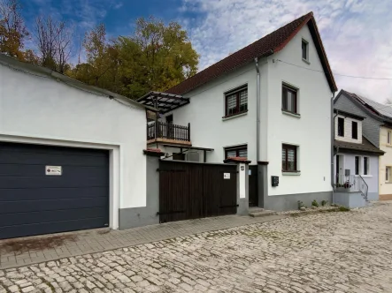 Herzlich Willkommen  - Haus kaufen in Rastenberg - Ein-/Zweifamilienhaus in Rastenberg