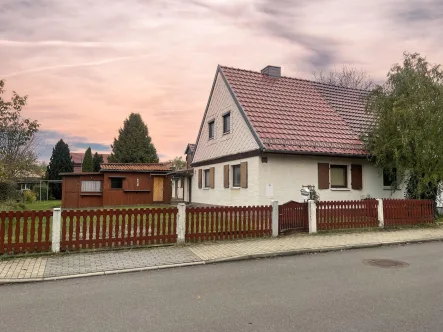 Nord-Ostansicht - Haus kaufen in Buttstädt - Doppelhaushälft im Rohbauzustand auf großzügigem Grundstück