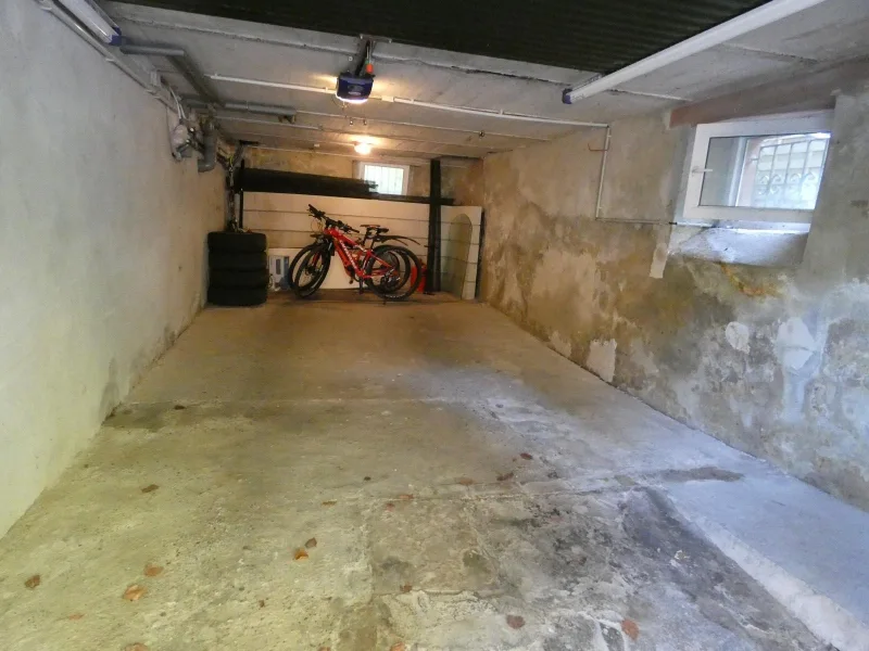 Garage 2