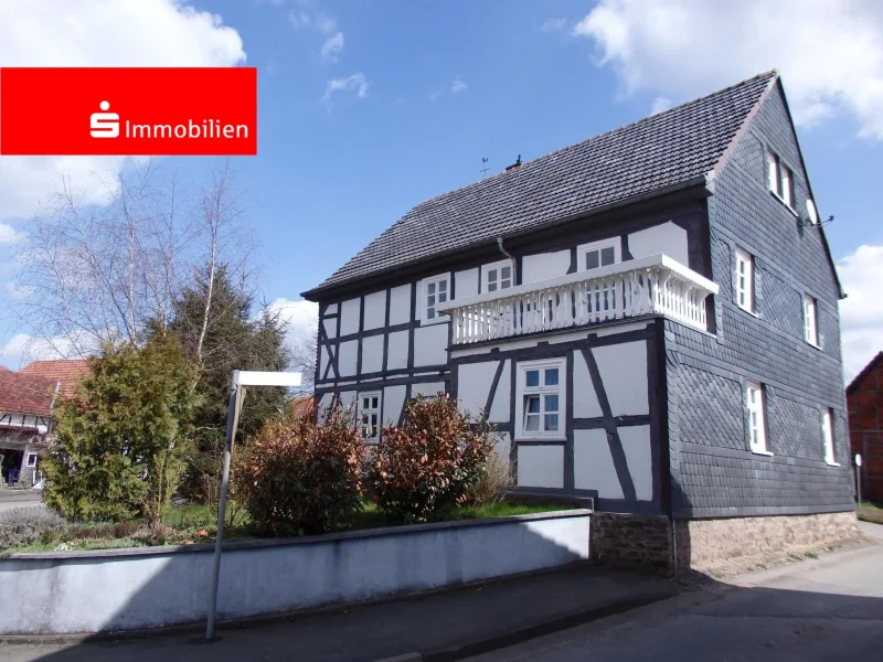  - Zinshaus/Renditeobjekt kaufen in Lichtenfels - saniertes Fachwerkhaus in Neukirchen