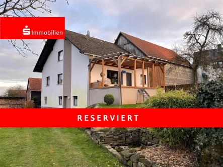 Ansicht aus dem Garten (Neubau) - Haus kaufen in Frankenberg - Idyllische Ruhe auf dem Land und doch nur 5 Minuten in die Stadt