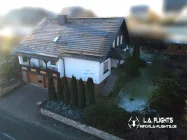 Drohnenaufnahme Haus und Grundstück
