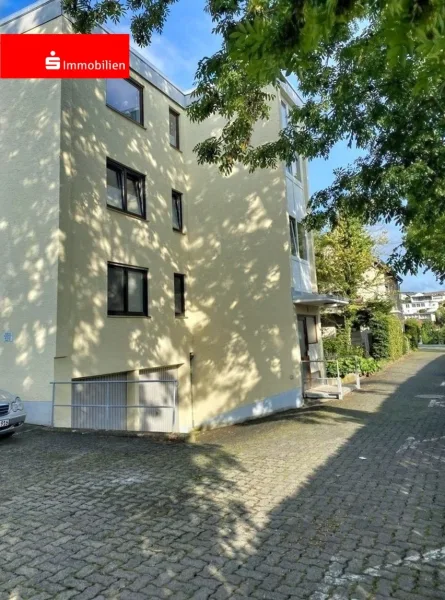 Hausansicht - Wohnung kaufen in Bad Wildungen - Sehr zentral gelegene Eigentumswohnung für Kapitalanleger bzw. Eigennutzer