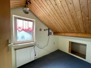 Büro  / Gästezimmer DG