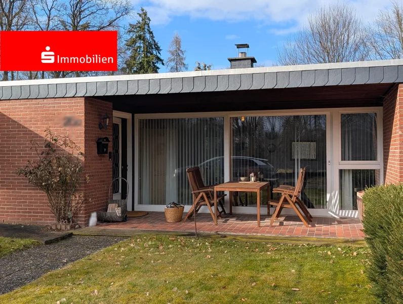 Ansicht Eingang - Haus kaufen in Diemelstadt - Reihenendhaus im Bungalowstil in Diemelstadt-Wrexen