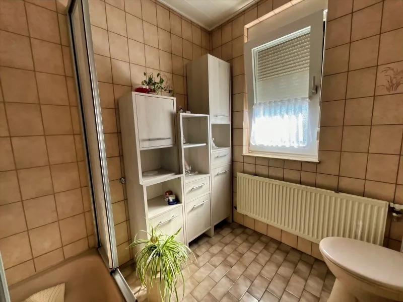 Badezimmer EG