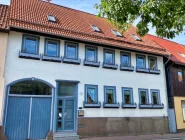 Vorderhaus mit Gewerbeeinheit