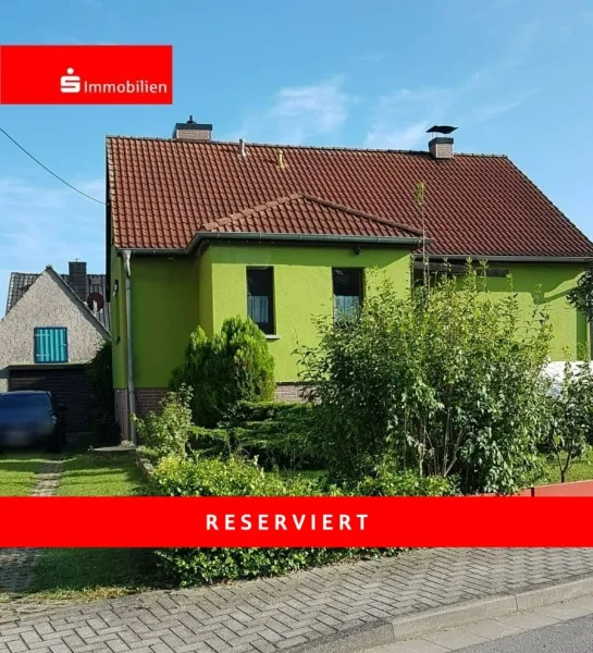 Außenansicht - Haus kaufen in Stadtilm - ***Ansehen - Einziehen - Wohlfühlen*** Einfamilienhaus in Griesheim mit Garten und Garage