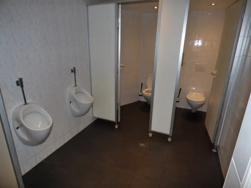 Toiletten EG