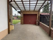 Garage / Carport