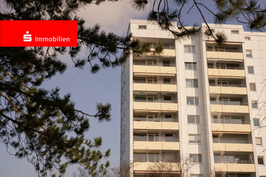 Ansicht - Wohnung kaufen in Oberursel - Oberursel-Rosengärtchen: Dreizimmerwohnung mit Aussicht
