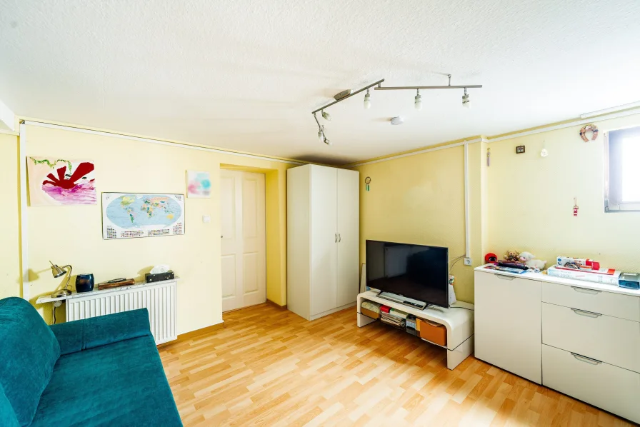 Kinderzimmer/ Arbeitszimmer