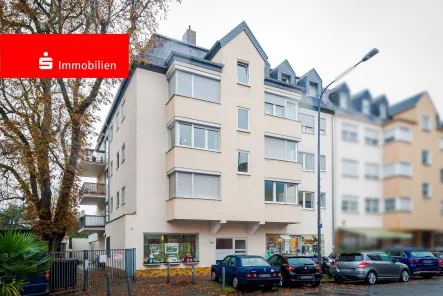 Außenansicht vorne - Wohnung kaufen in Frankfurt - Frankfurt-Niederrad: Zweizimmerwohnung mit großem Balkon!