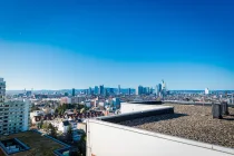 Skylineblick im Schlafzimmer