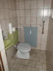 Vorderhaus -EG -WC