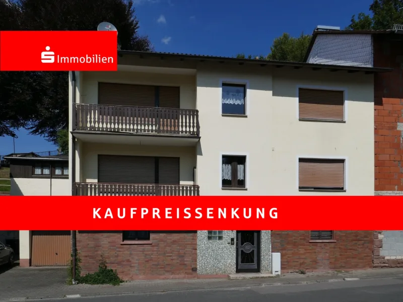 Ansicht Strassenseite - Haus kaufen in Jossgrund - Zweifamilienhaus mit ca.173 m² Wohnfläche auf einem ca. 874 m² Grundstück im Jossgrund