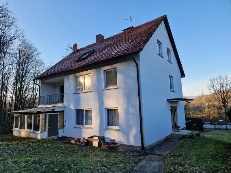 Ansicht Rückseite - Haus kaufen in Biebergemünd - Teilrenoviertes 3-Familienhaus vor den Toren von  Bad Orb