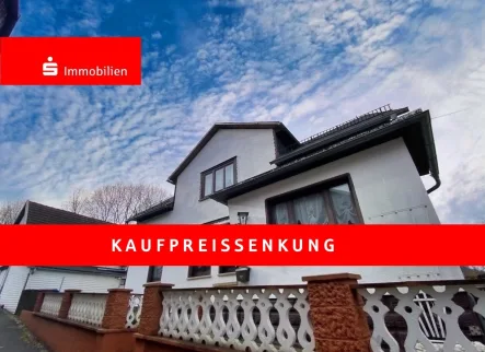 Straßenansicht - Haus kaufen in Waltershausen - ***Vielseitige Immobilie mit Platz für die ganze Familie***