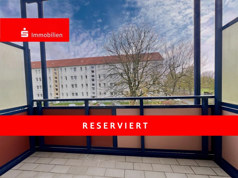 Aussicht Balkon - Wohnung kaufen in Gotha - 3-Zimmer-Wohnung mit Balkon – Ihr neues Zuhause mit Potenzial