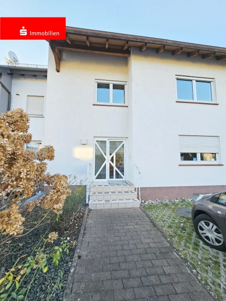 Herzlich Willkommen! - Wohnung kaufen in Goldbach - Lichtdurchflutetes Wohnen: Moderne 3-Zimmer-Wohnung mit Balkon