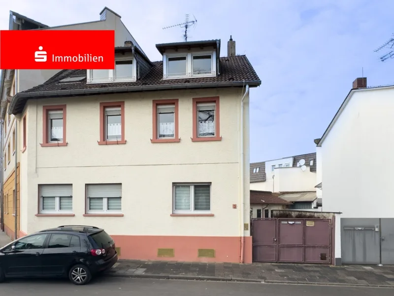 Hausansicht - Haus kaufen in Mühlheim - Dreifamilienhaus in bevorzugter Lage von Mühlheim