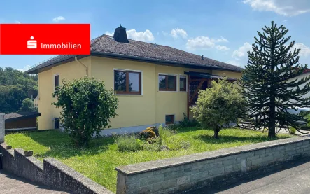 Straßenansicht - Haus kaufen in Weilburg - Endlich! Ihr neues Zuhause in Drommershausen