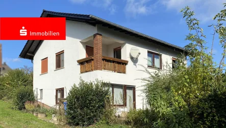 seitliche Ansicht - Haus kaufen in Weinbach - Attraktives Einfamilienhaus in Weinbach ++ Gräveneck ++