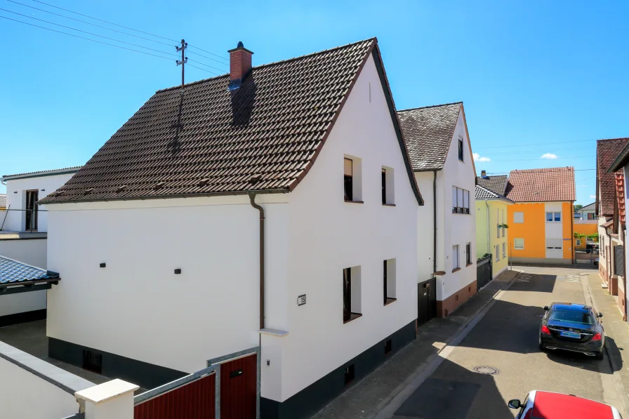  - Haus kaufen in Maxdorf - Ein besonderes Haus – fertig zum Einziehen und Wohlfühlen