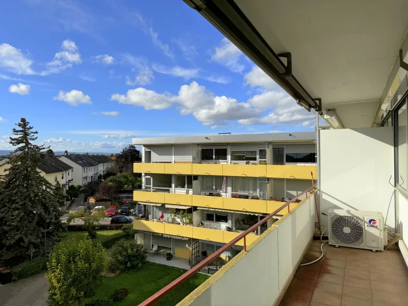 Balkon - Wohnung kaufen in Mutterstadt - Großzügige Wohnung mit Balkon-Stellplatz-EBK