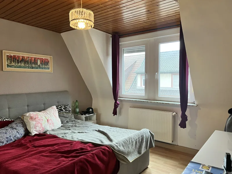 Schlafzimmer DG