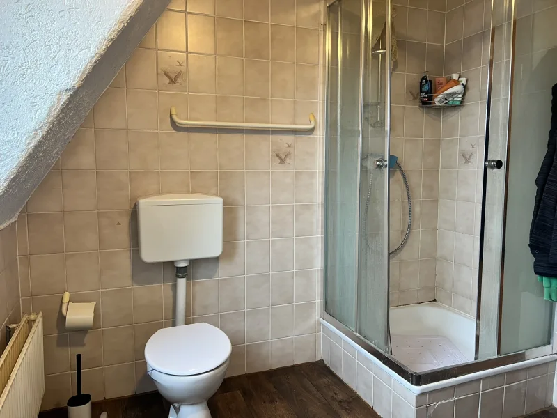 Badezimmer DG