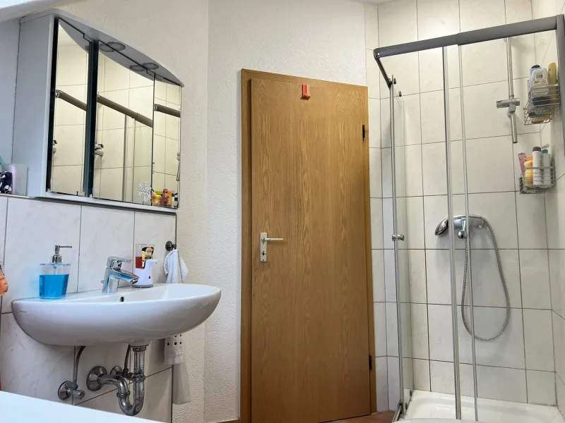 Badezimmer DG