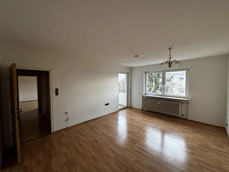 Wohnzimmer - Wohnung mieten in Mutterstadt - 2 ZKB - Balkon -Stellplatz