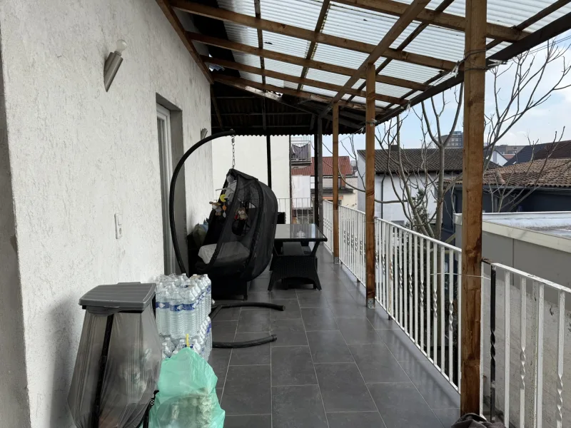 Balkon OG