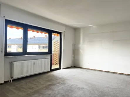  - Wohnung kaufen in Speyer - Geräumige Wohnung mit Balkon und Stellplatz in ruhiger Lage nahe Berliner Platz