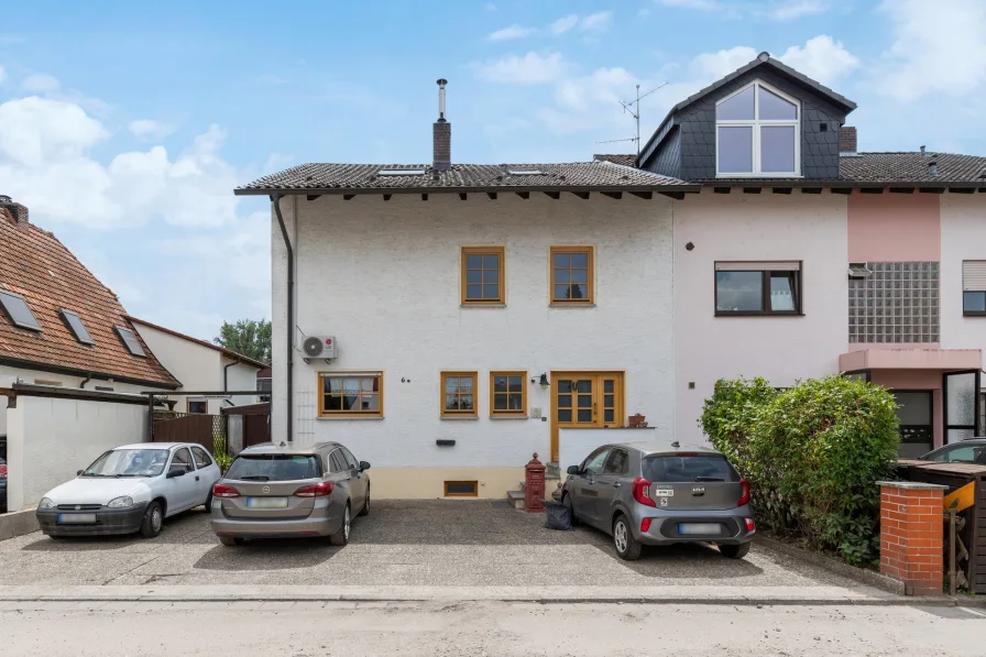 Vorderansicht - Haus kaufen in Speyer - Modernisiertes 2-3 Familienhaus zum Wohlfühlen