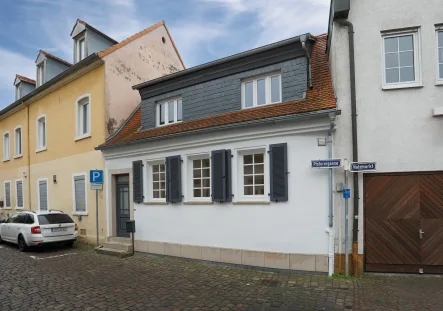  - Haus kaufen in Speyer - Saniertes Altstadthaus in Bestlage!