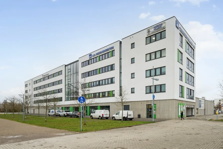 Gebäude MK4 - Büro/Praxis mieten in Mönchengladbach - Ihr neuer Standort am Nordpark - mit optimaler Infrastruktur in namhafter Nachbarschaft