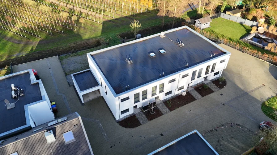 Vorderansicht - Haus kaufen in Niederkrüchten / Varbrook - Ländliches Flair trifft modernen Komfort: Ihr neues Zuhause in Varbrook