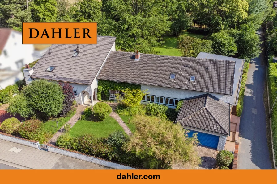 Titelbild - Haus kaufen in Darmstadt - Denkmalgeschützte "Villa Grund" in Bestlage von Darmstadt
