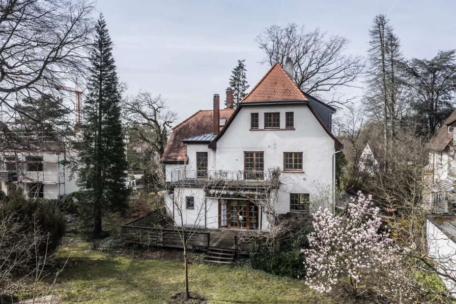 Villa am Waldrand