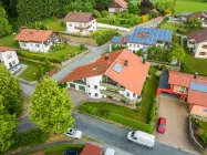 Das freistehende Hanghaus mit Garten in ruhiger Siedlungslage