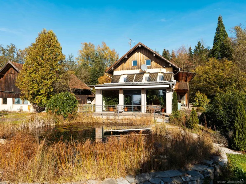 Das Haus im grünen Paradies