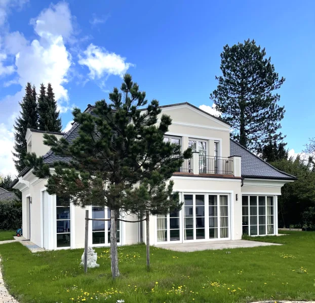 IMG_3647 - Haus kaufen in Grünwald - Luxuriöse Villa in ruhiger Lage
