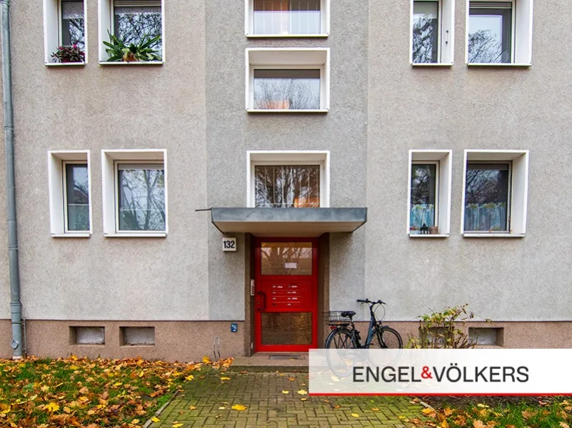  - Wohnung mieten in Magdeburg - Wunderschöne 3 - Raumwohnung in Top Lage mit Einbauküche und Balkon